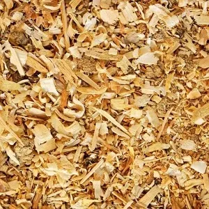 Хвойные опилки оптом в Уссурийске и других различных марок заказать от 16 тонн