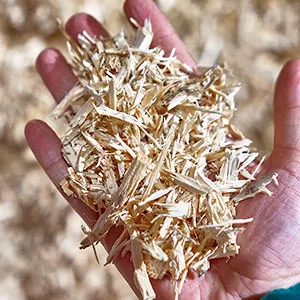 Щепа для арболита оптом в Уссурийске купить - оперативная доставка по всей России